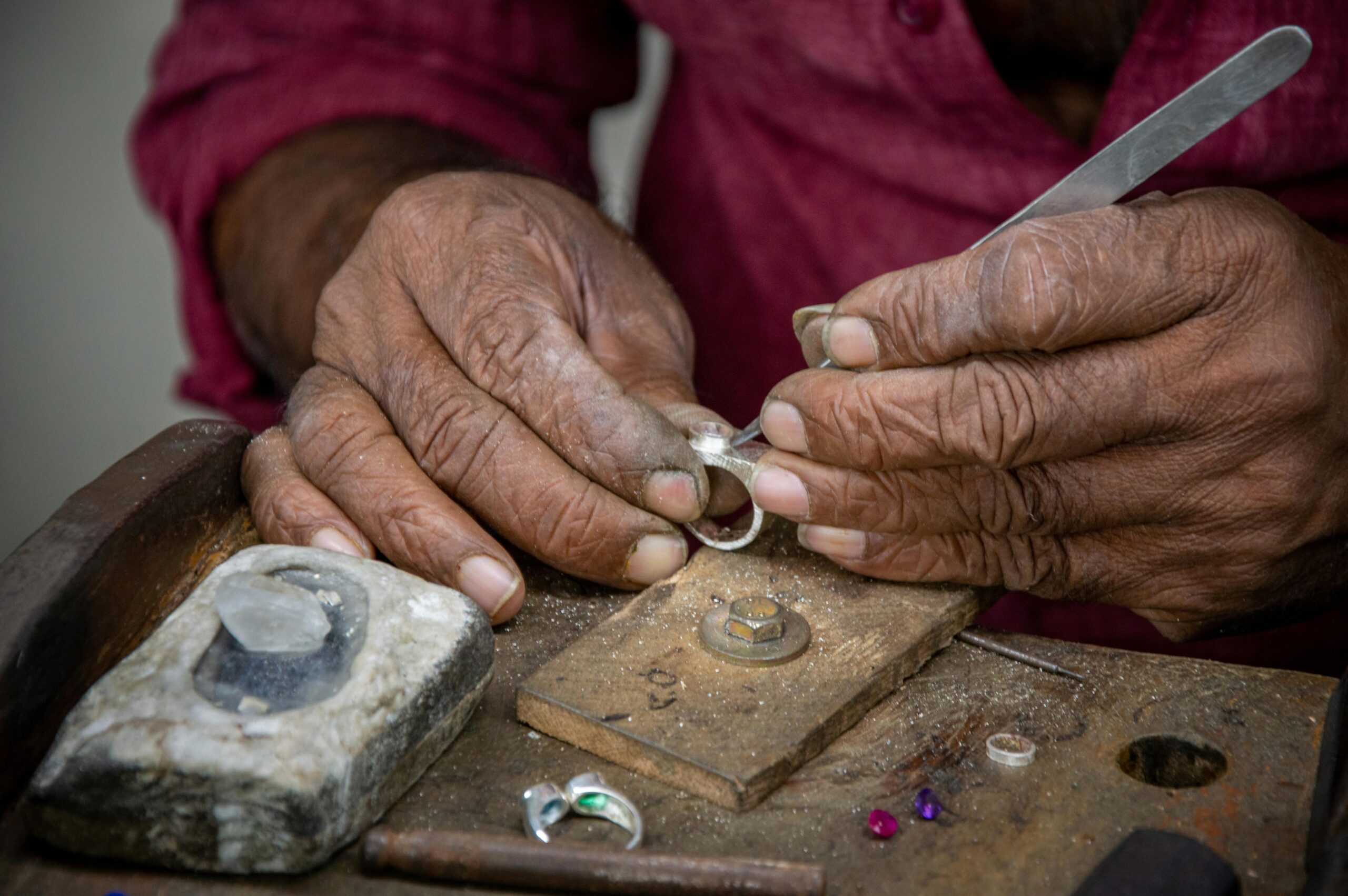 Traditional jewelry hand finishing and silver filing workbench